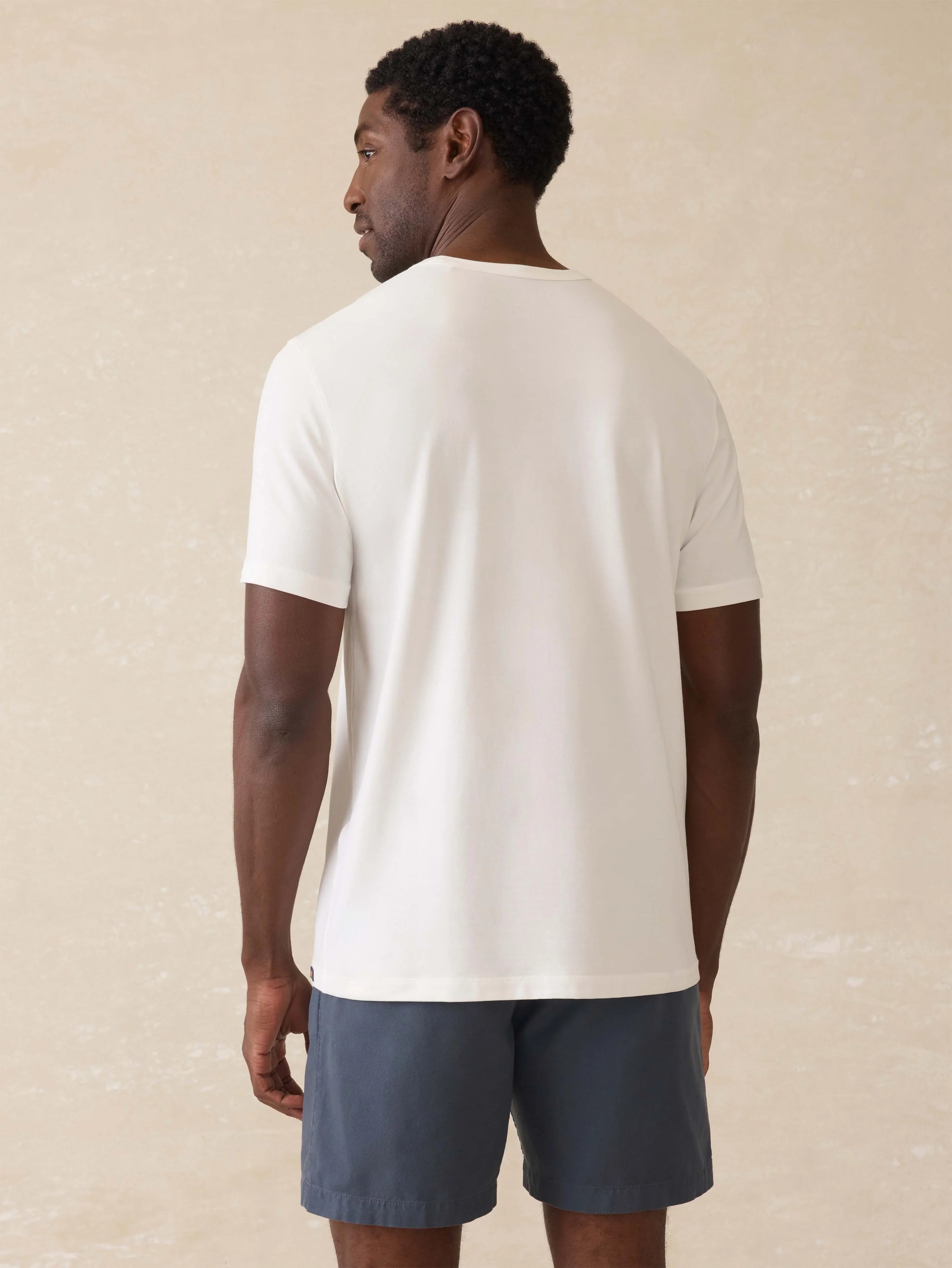 Short-Sleeve Shorelite UPF Tee - White Surf Stripe