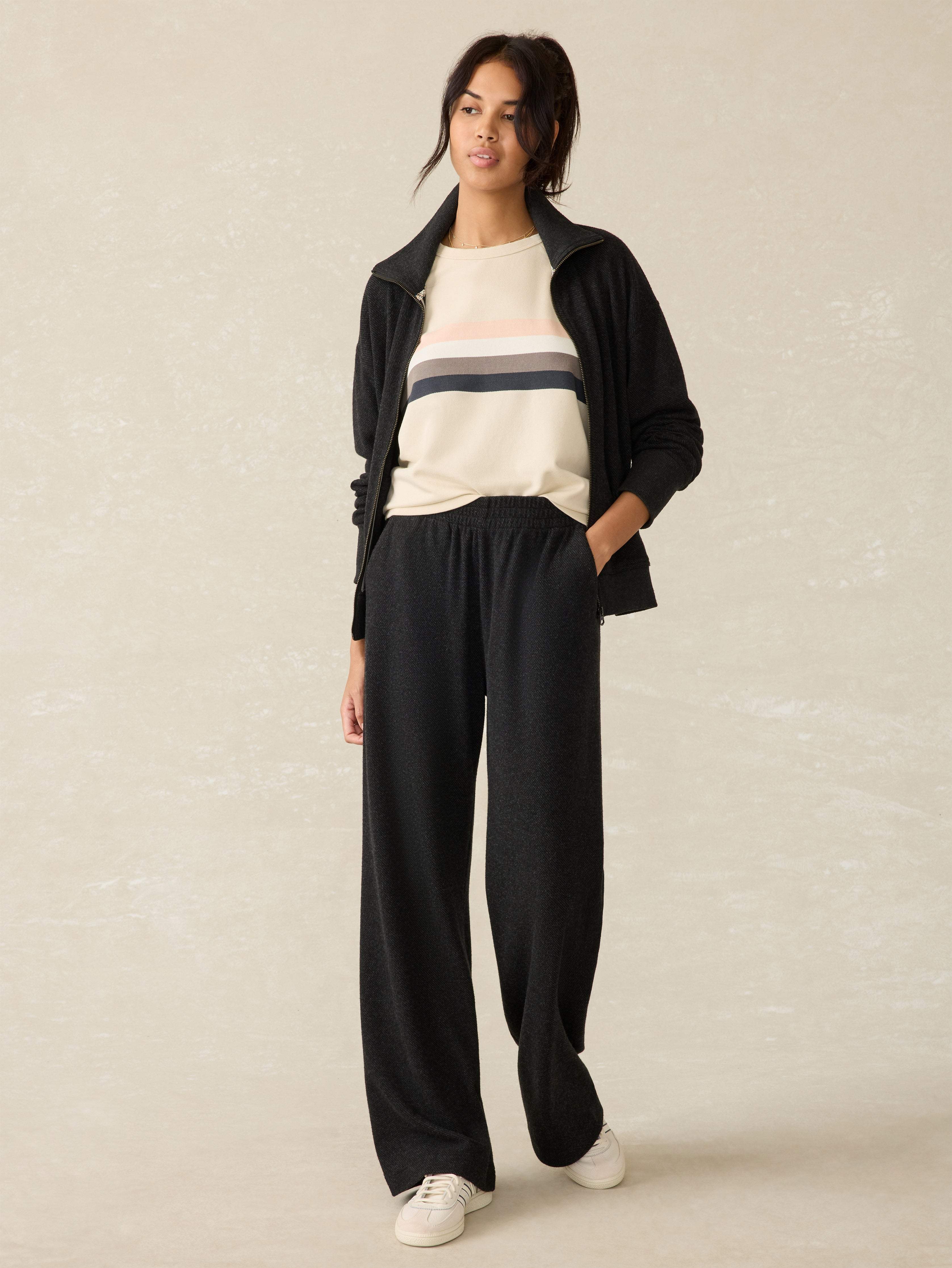 Legend™ Lounge Wide Leg Pant - Heathered Black Twill