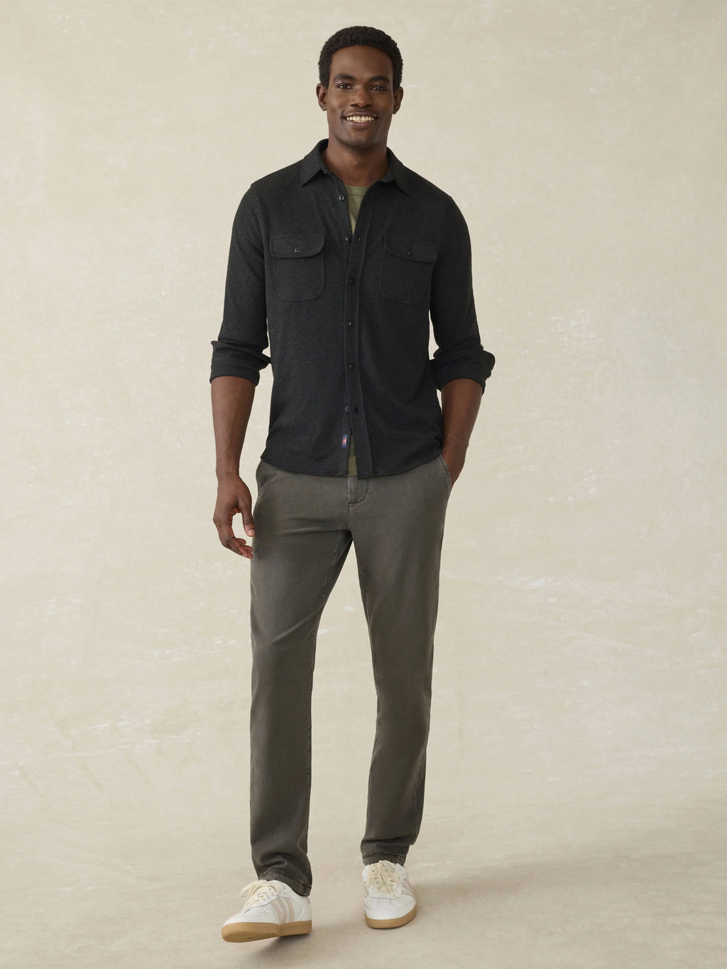 Coastline Stretch Chino - Faded Black